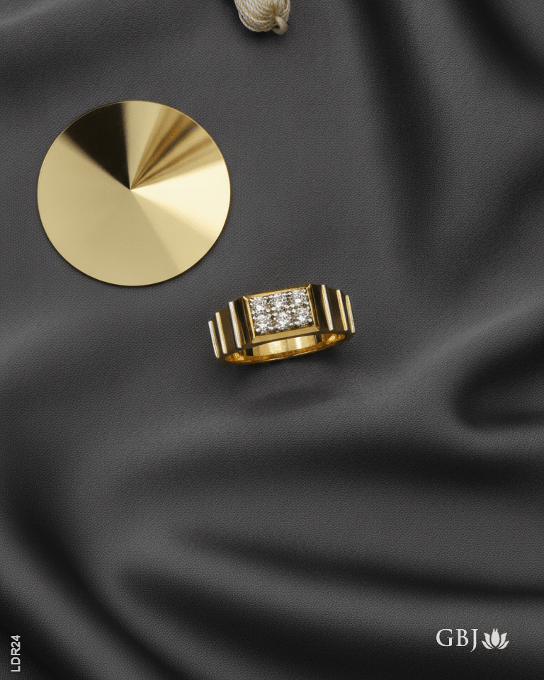 14K Lab-Grown Diamond Fluted Band Men's Ring - GEHNABOX