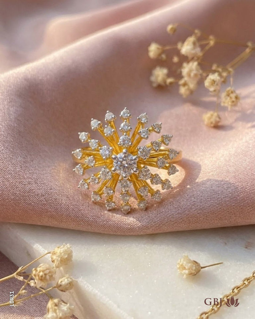 14K Lab-Grown Diamond Supernova Burst Women's Cocktail Ring E-F / VS-SI - GEHNABOX