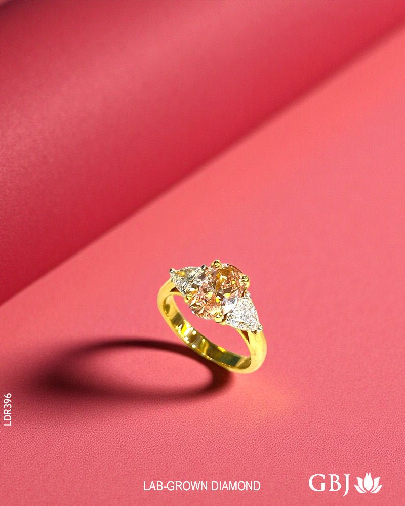 14K Lab - Grown Pink Oval Cut Diamond Ring - GEHNABOX