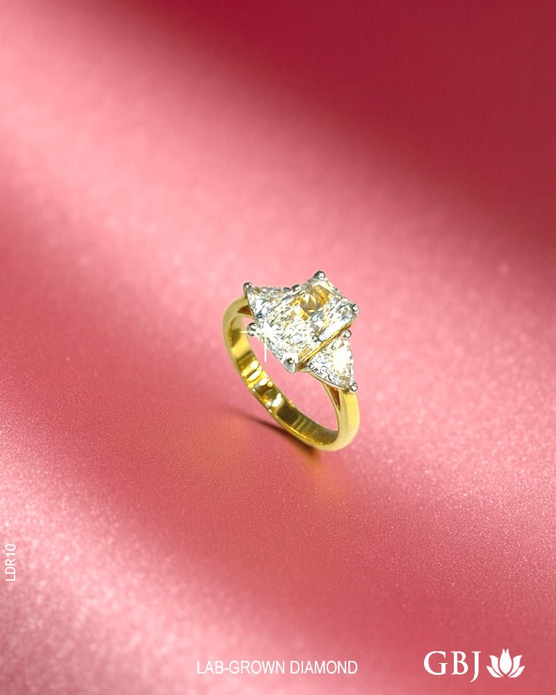 18K Lab - Grown Radiant - Cut Diamond Ring - GEHNABOX