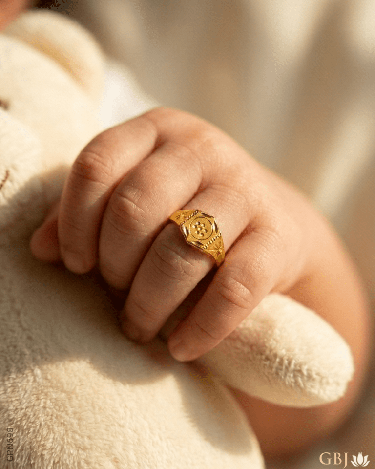 22k Yellew Gold Classic Baby Ring - GEHNABOX