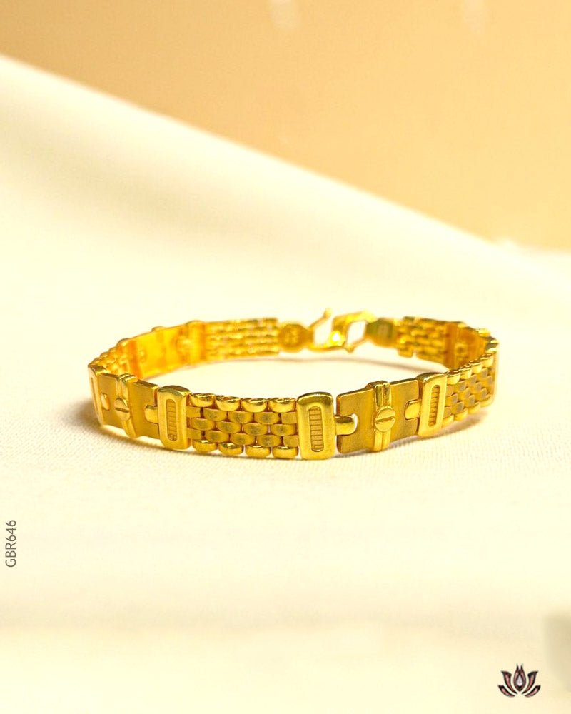 22K Yellow Gold Bold Band Bracelet - GEHNABOX