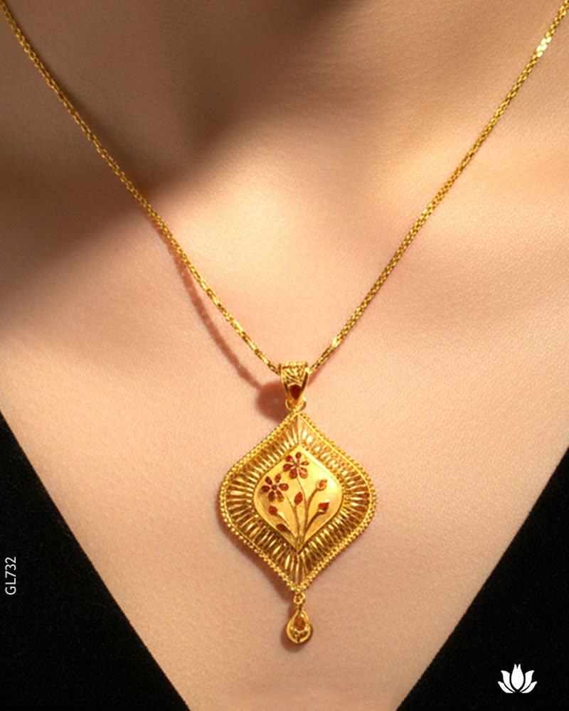 22K Yellow Gold Floral Meenakari Locket - GEHNABOX