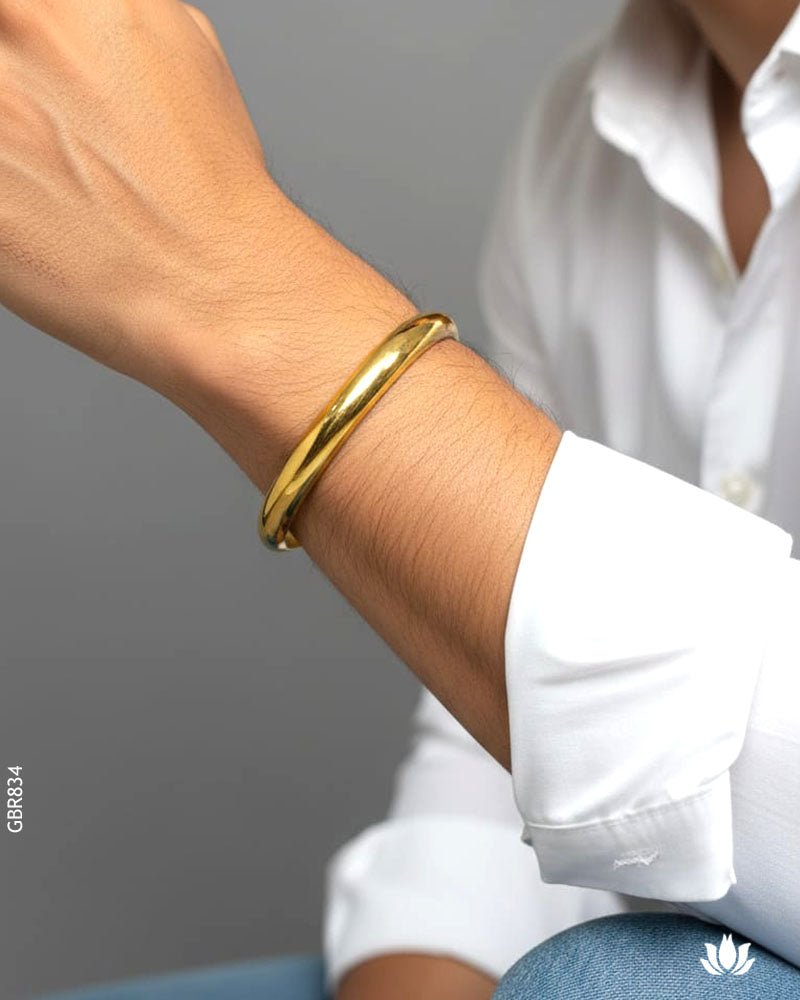 22K Yellow Gold Kada Bracelet - GEHNABOX