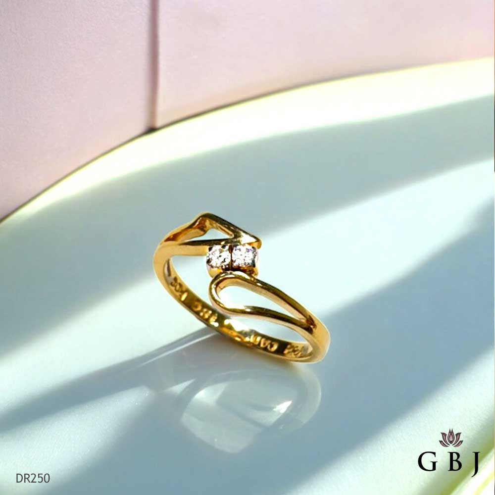 18K Real Diamond Ring VS / F-G