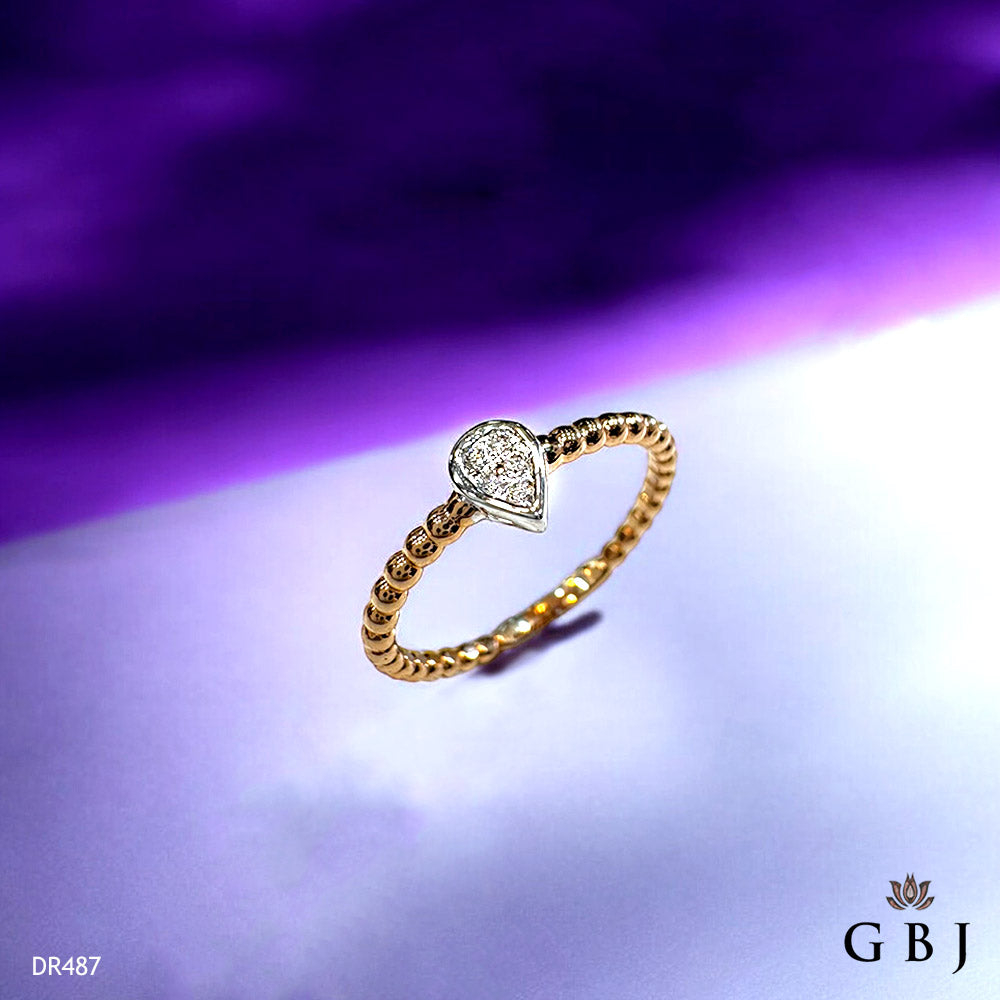 18K Real Diamond Pear Ring VVS / E-F