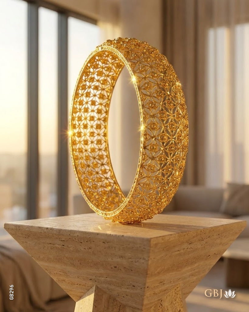 22K Yellow Gold Traditional Handcrafted Bangle