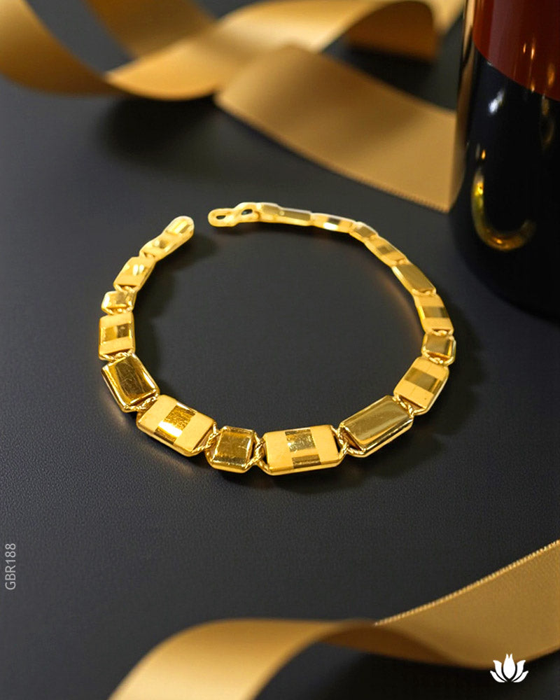 22K Yellow Gold Unique Chain Bracelet
