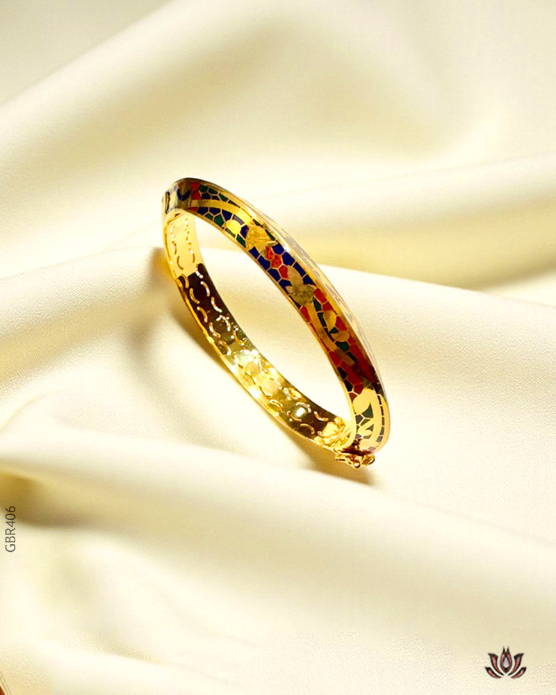 22K Yellow Gold Traditional Kada Bracelet