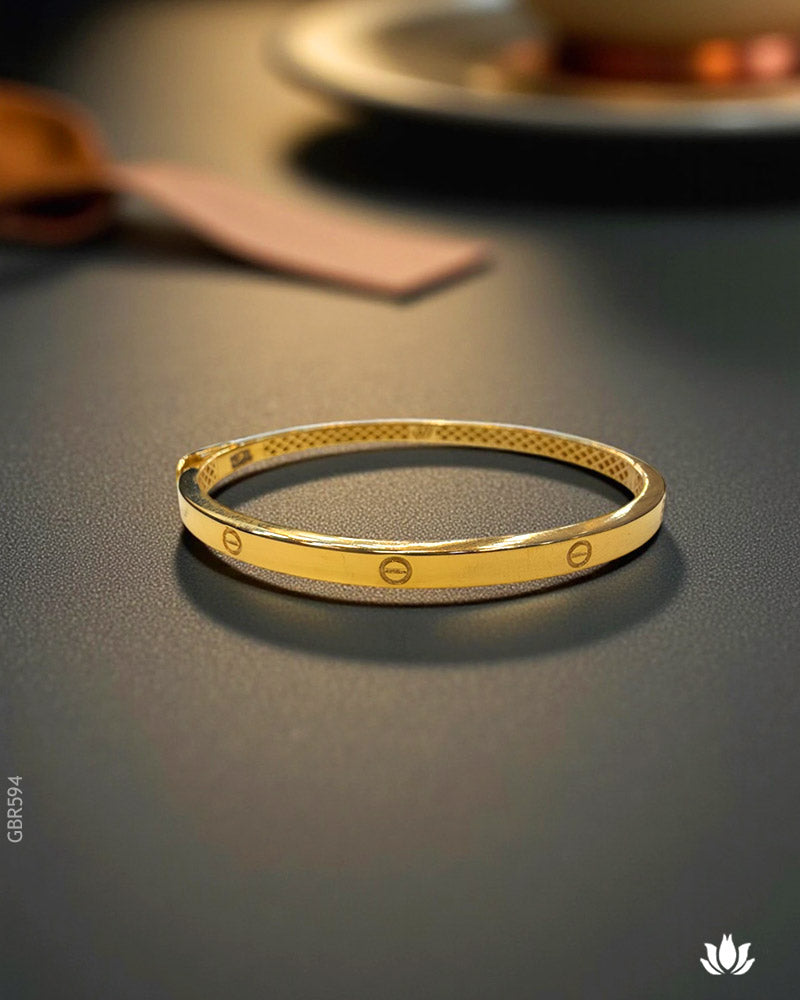 22K Yellow Gold Cartier Kada  Bracelet