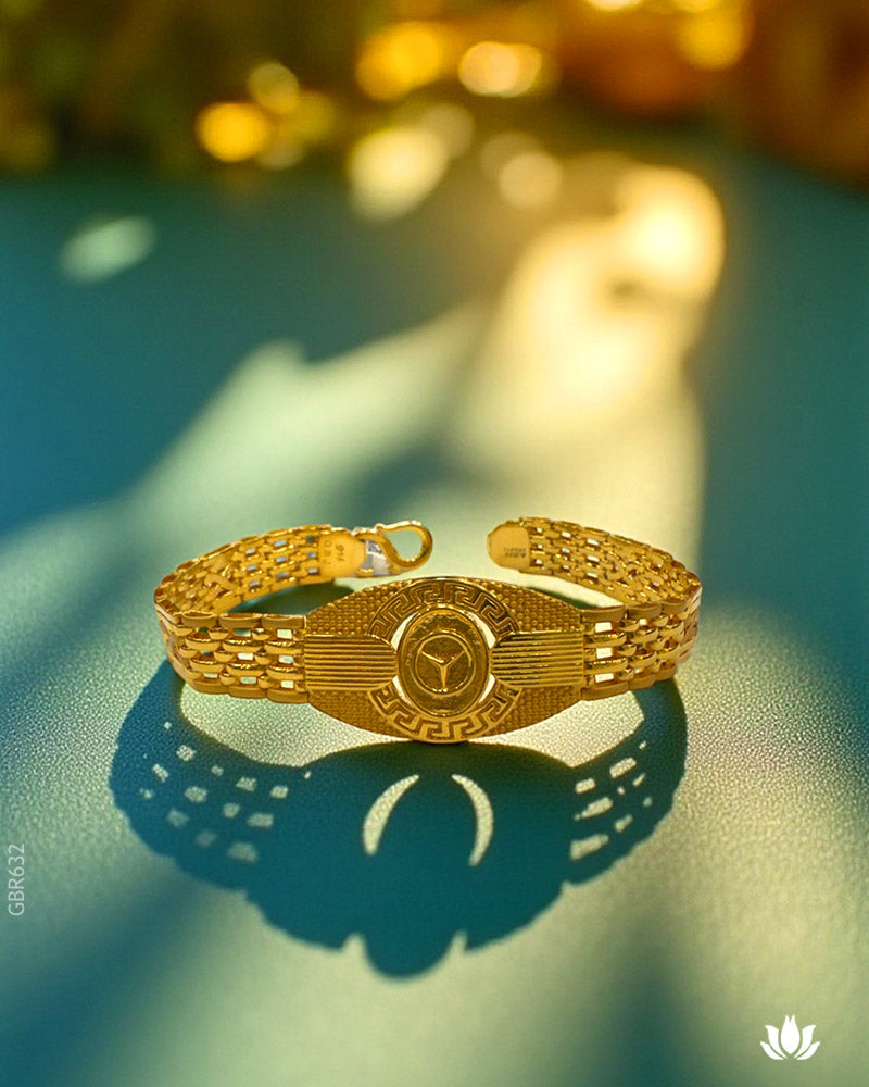 22K Yellow Gold Dynasty Bracelet
