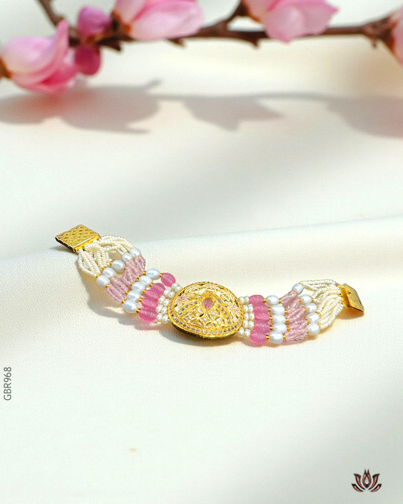 22K Yellow Gold Traditional Bead Bracelet