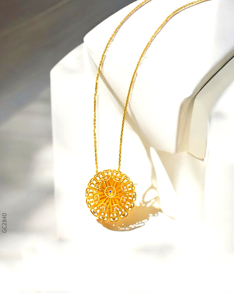 22K Yellow Gold Striking Locket Chain