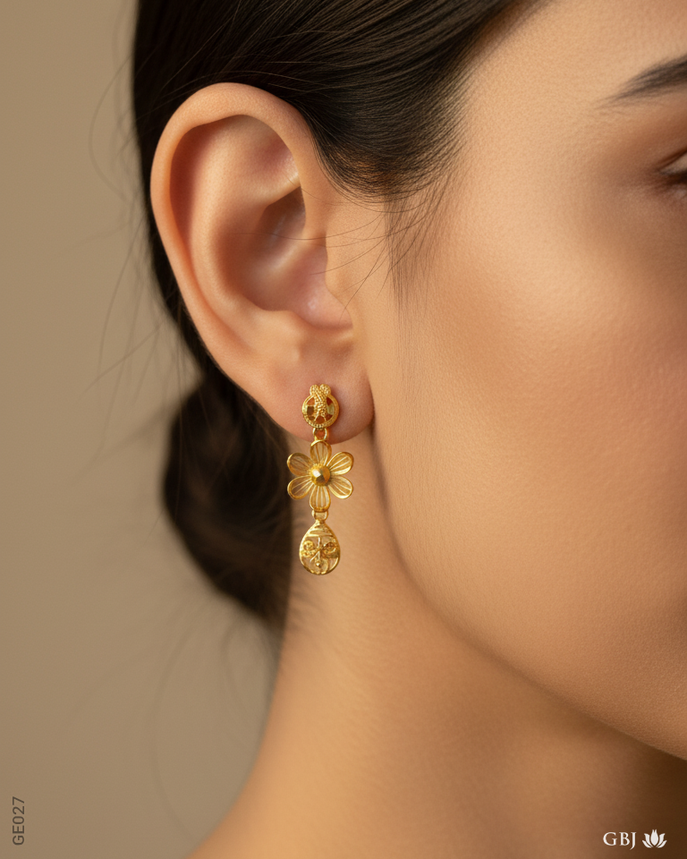 22K Yellow Gold Teardrop Dangles Earrings