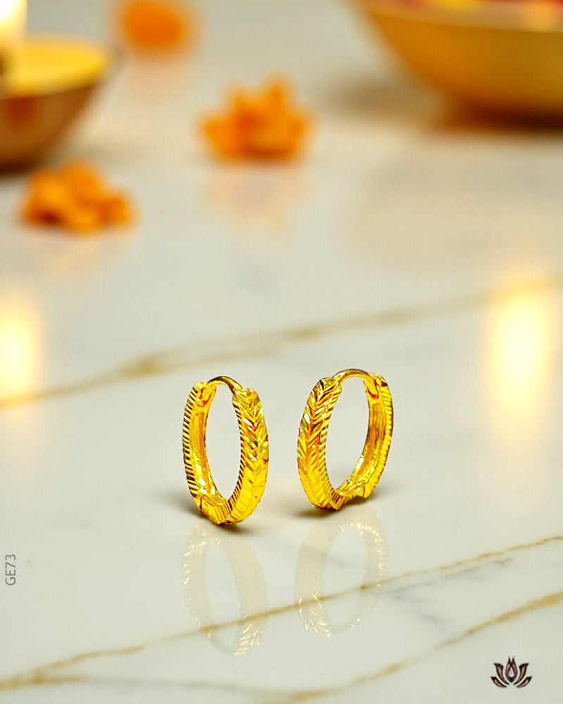 18K Yellow Delicate Plain Gold Bali