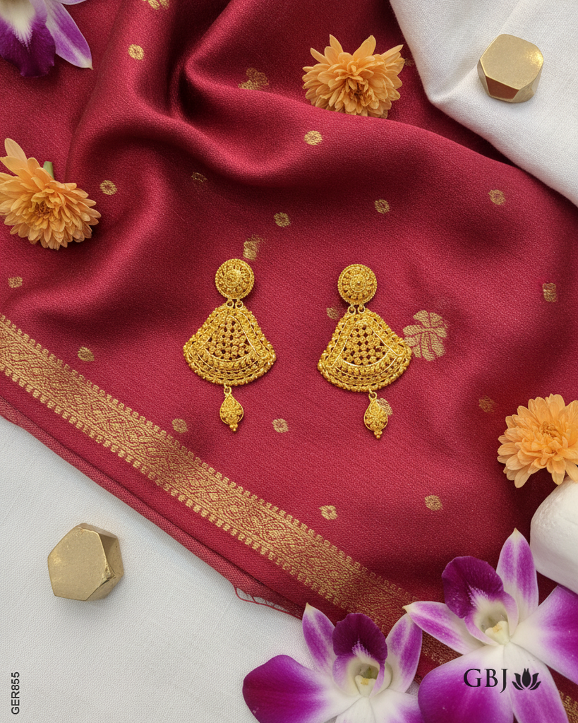 22K Yellow Gold Traditional Textured Hanging Earrings
