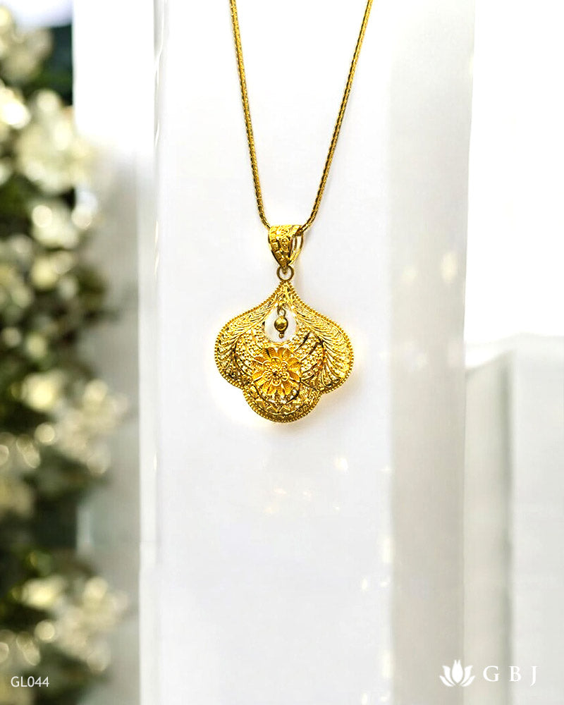 22K Real Yellow Gold Handmade Locket