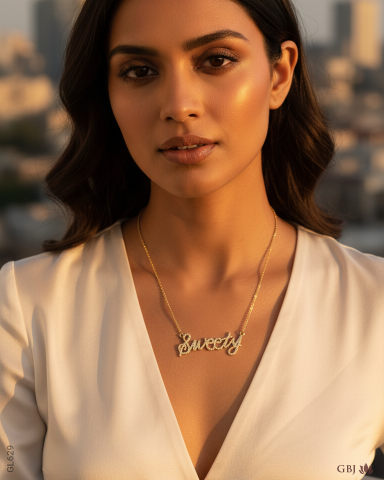 18K Yellow Gold Casual Luxury Initial Locket