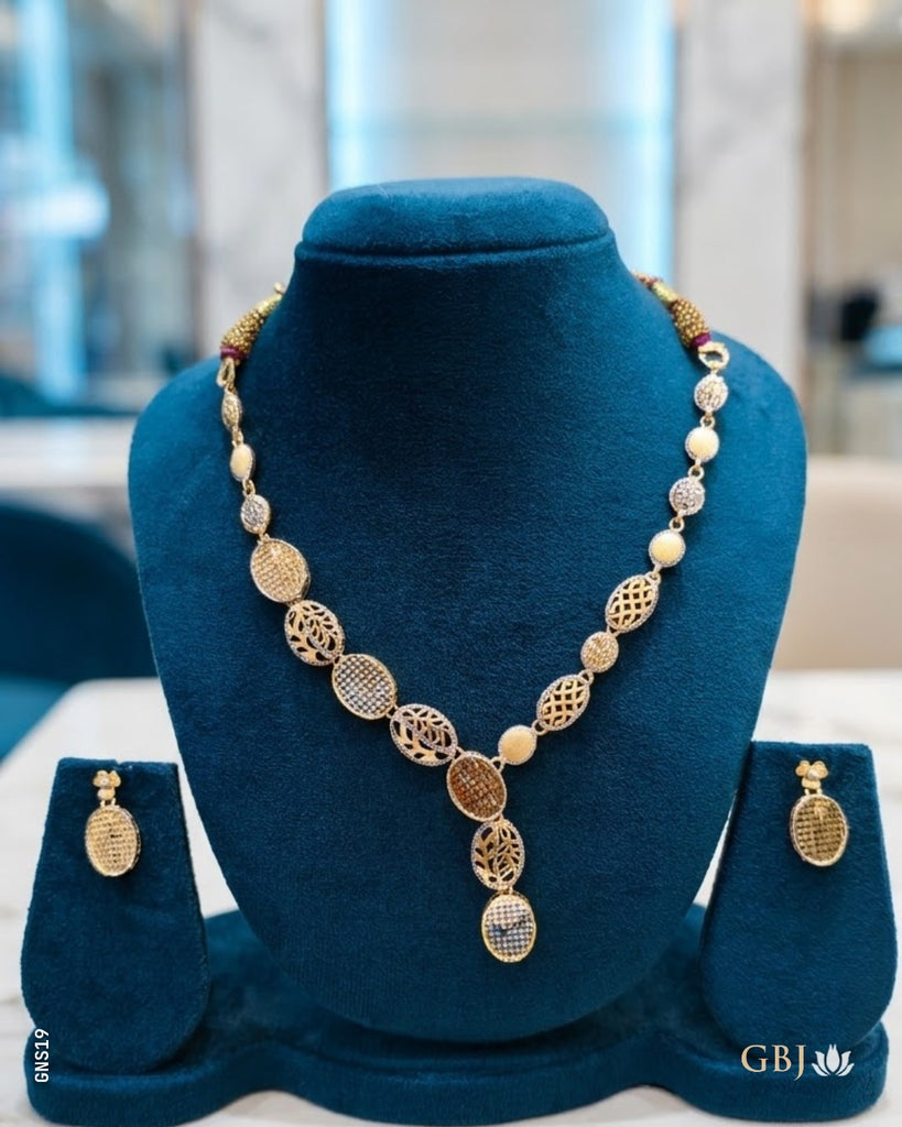 18K Yellow Gold Oval Mosaic Necklace Set