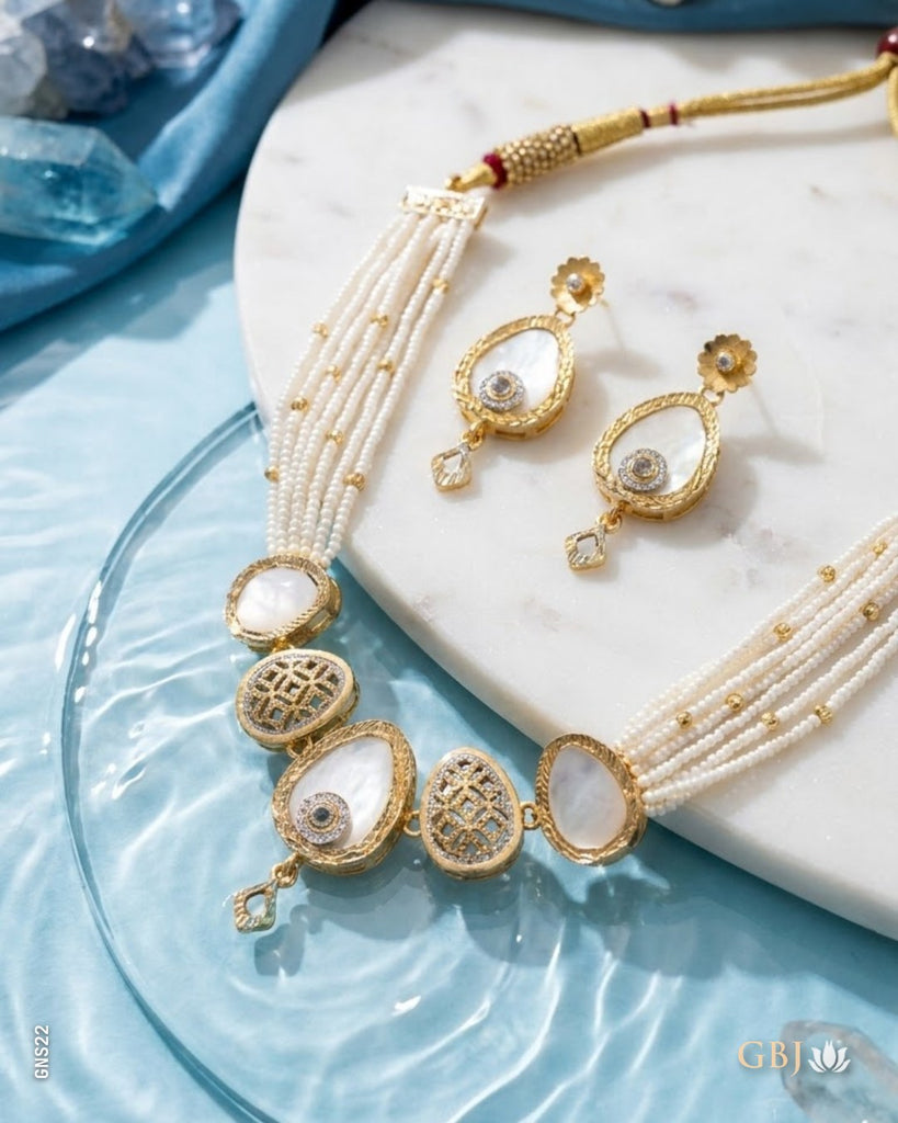 18K Yellow Gold Elegant Multi-Strand Pearl Necklace Set