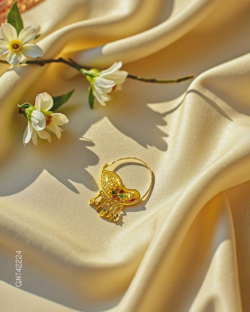 22K Yellow Gold Elegent Meena Nath