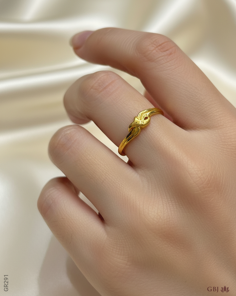 22K Yellow Gold Unique Band Ring