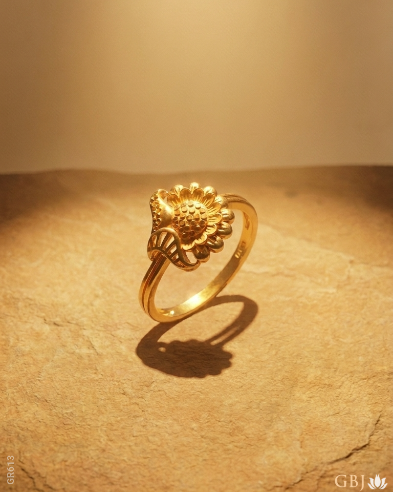 22K Yellow Gold Handcrafted Sunflower Ring