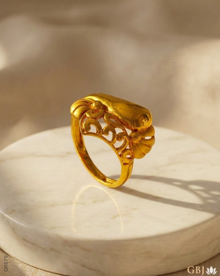 22K Yellow Gold Capsule Filigree Ring