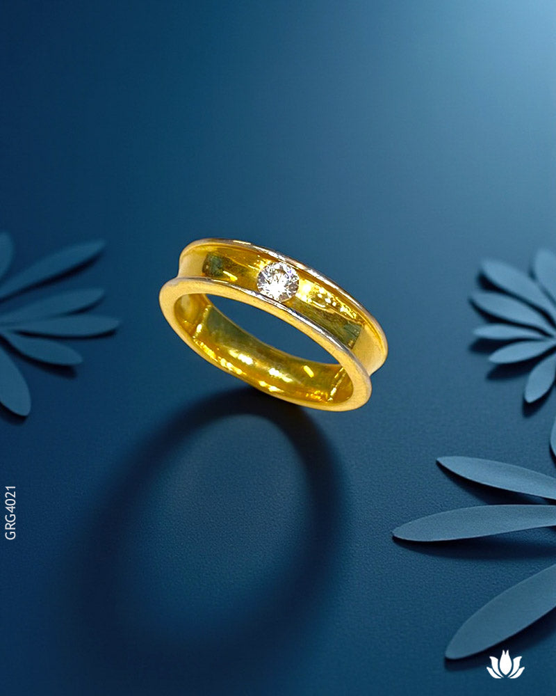 22K Yellow Gold Single Stone Band Men's Ring