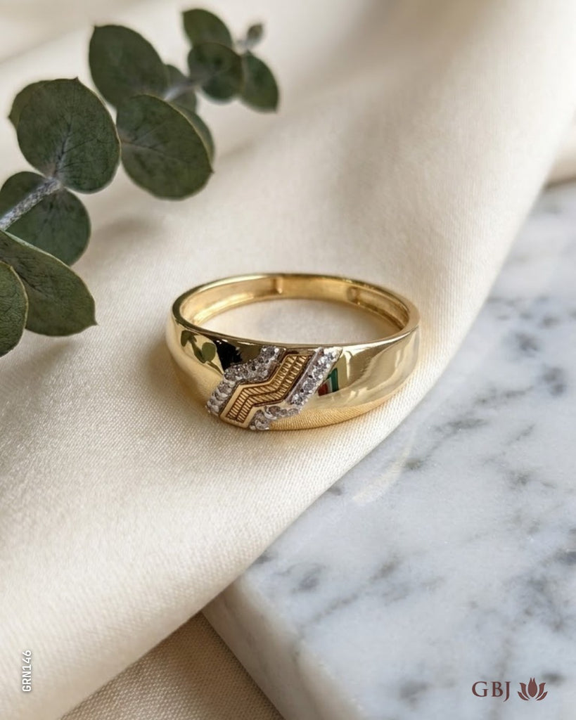 18K Yellow Gold Chevron Zig-Zag Swarovski Ring