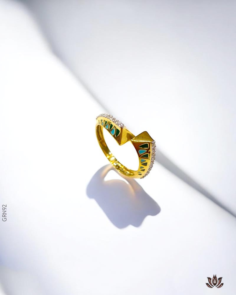 18K Yellow  Gold Unique  Ring