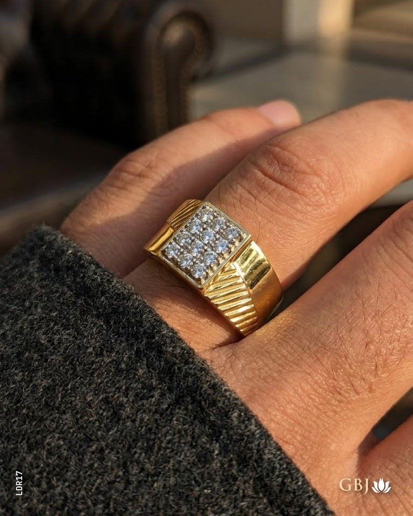 14K Lab-Grown Diamond Classic Cluster Men's Ring E-F / VVS-VS